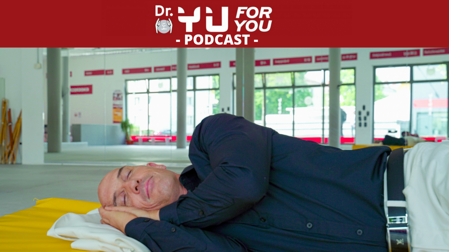 Dr.YU im Podcast zum Thema Schlaf